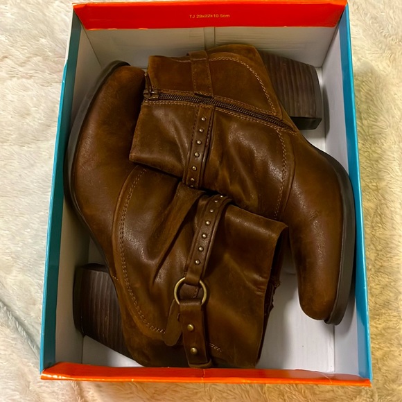 BareTraps Shoes - Ankle booties